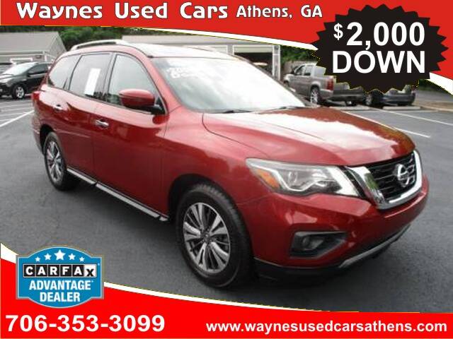 2017 Nissan Pathfinder SV