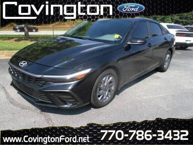 2022 Hyundai Elantra 