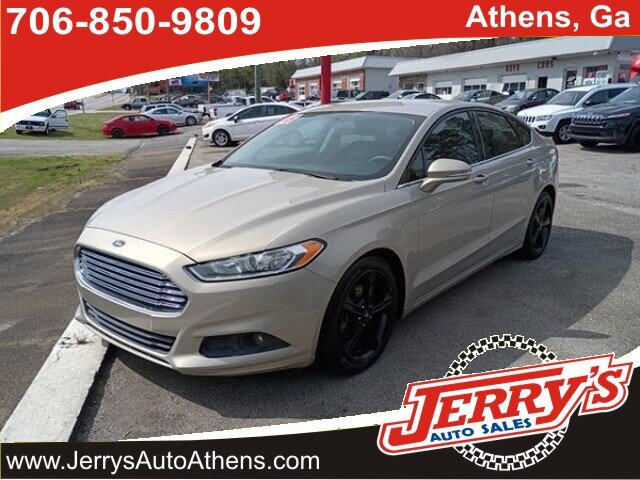 2016 Ford Fusion SE