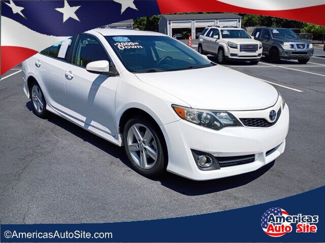 2014 Toyota Camry SE