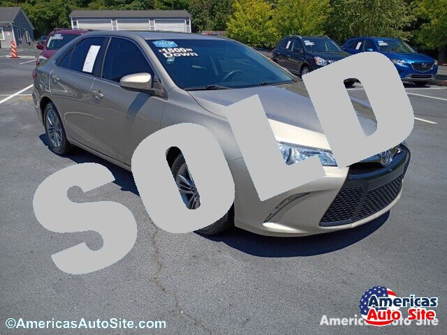 2015 Toyota Camry SE