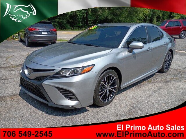 2020 Toyota Camry SE