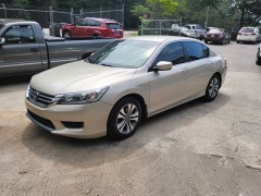 2015 Honda Accord  $13,450