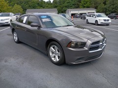 2014 Dodge Charger SE $10,995
