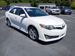 2014 Toyota Camry SE $13,095