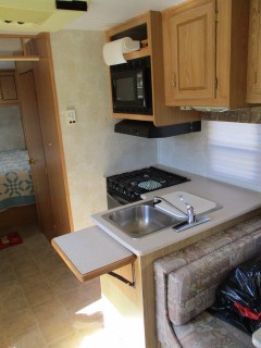 2005 Forest River Sunseeker 2900