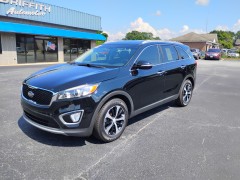 2016 KIA Sorento EX $10,995