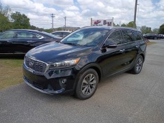 2019 KIA Sorento EX Call for price