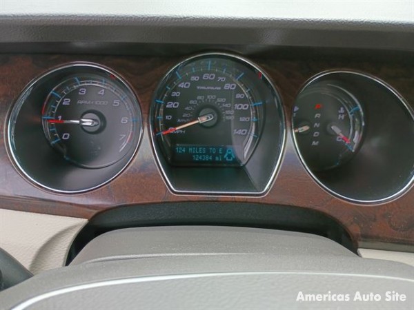 2012 Ford Taurus SEL - Photo 7